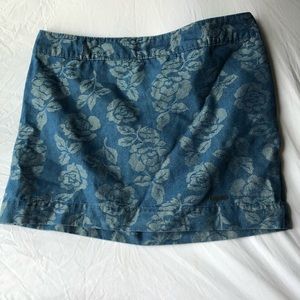 Abercrombie & Fitch mini skirt